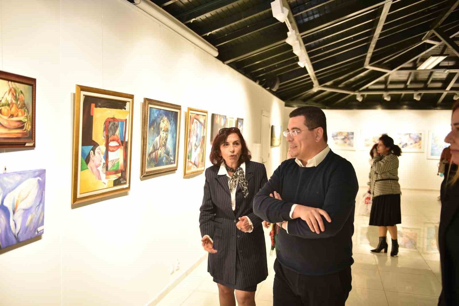Tütüncü: "Sanatçılarımızla şehrimiz güzelleşiyor"