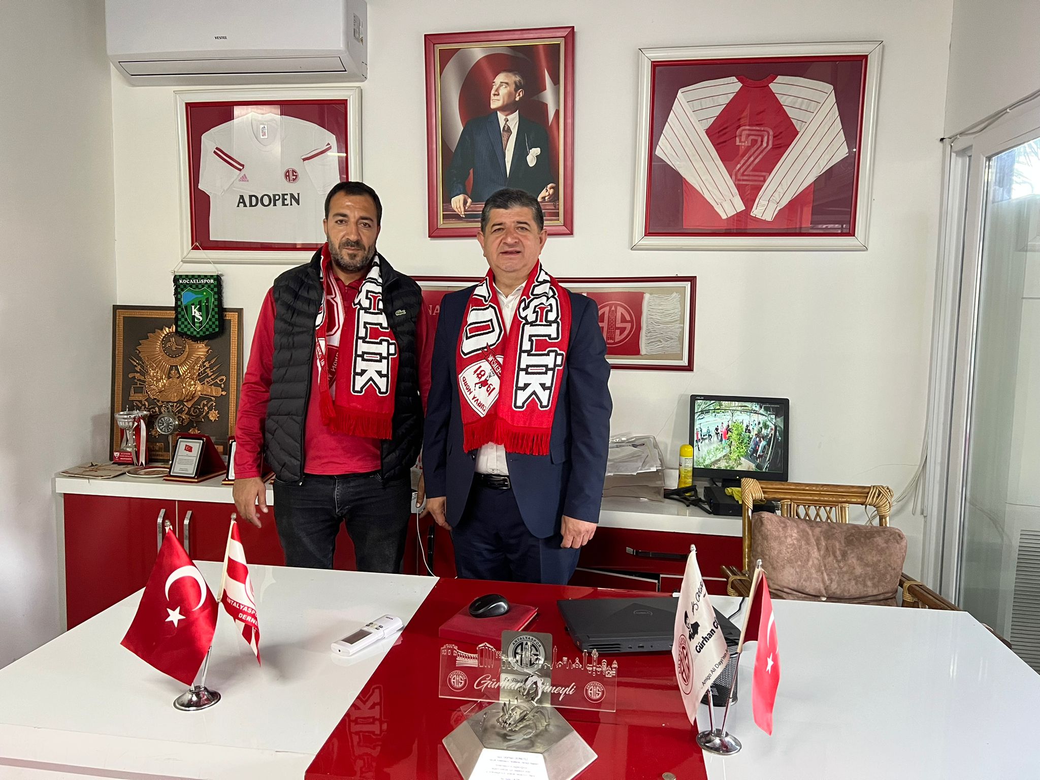 Arı'dan 07 Gençlik ziyareti