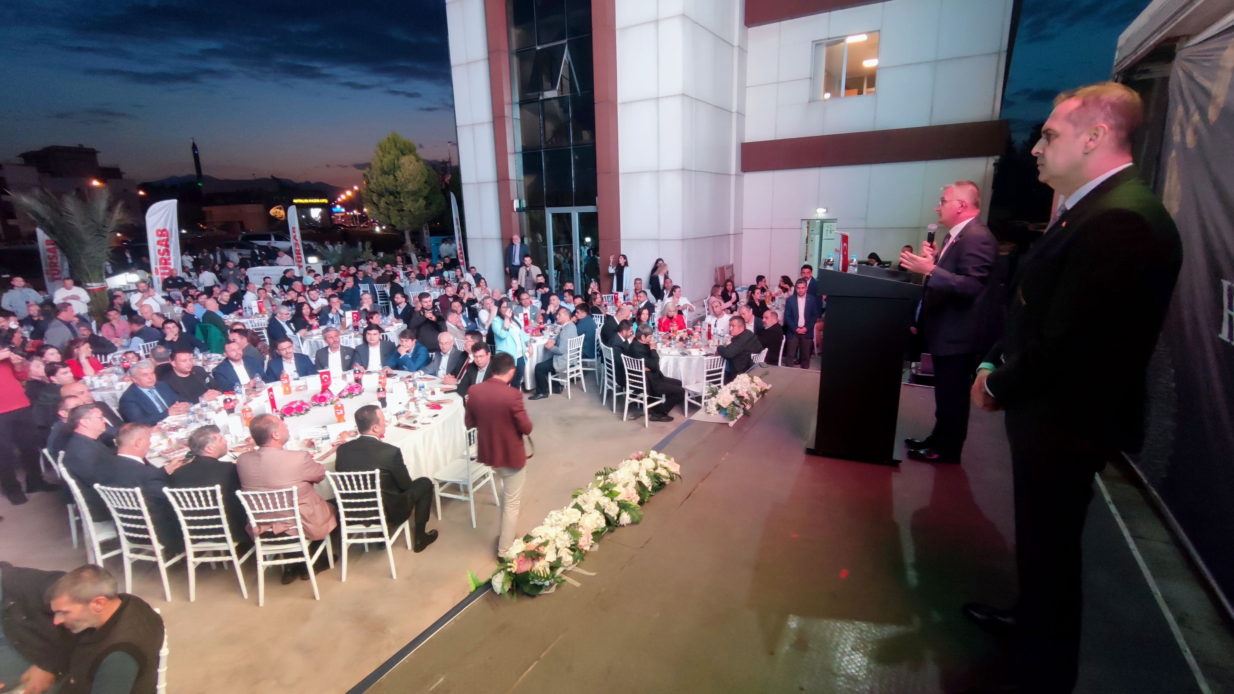 TÜRSAB Akdeniz Antalya'yı iftarda buluşturdu
