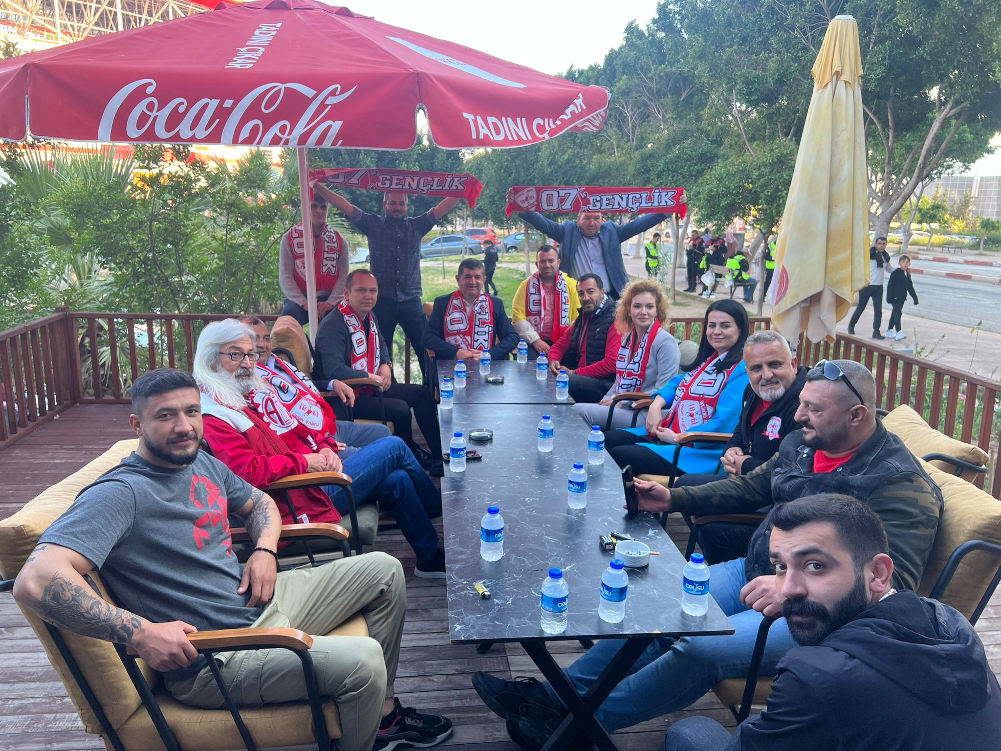 Arı'dan 07 Gençlik ziyareti