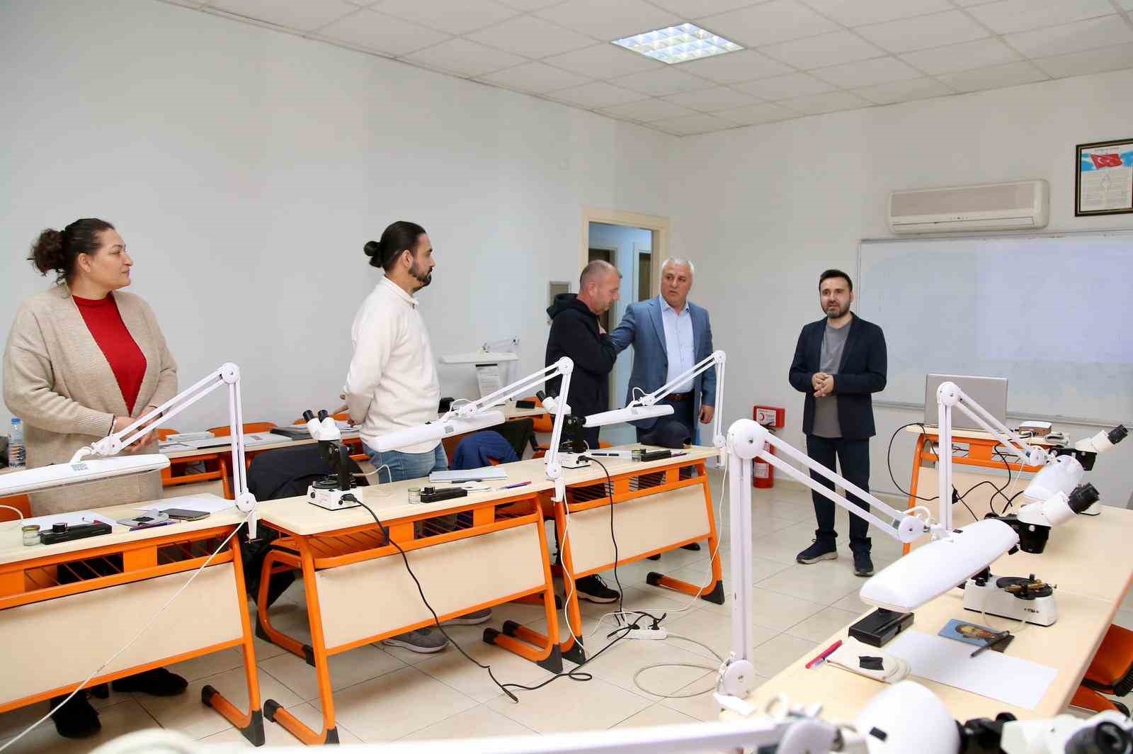 ALTSO'nun pırlanta eğitimi başladı