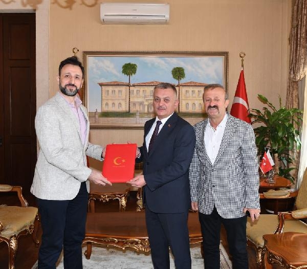 İki sağlık merkezi için imzalar atıldı