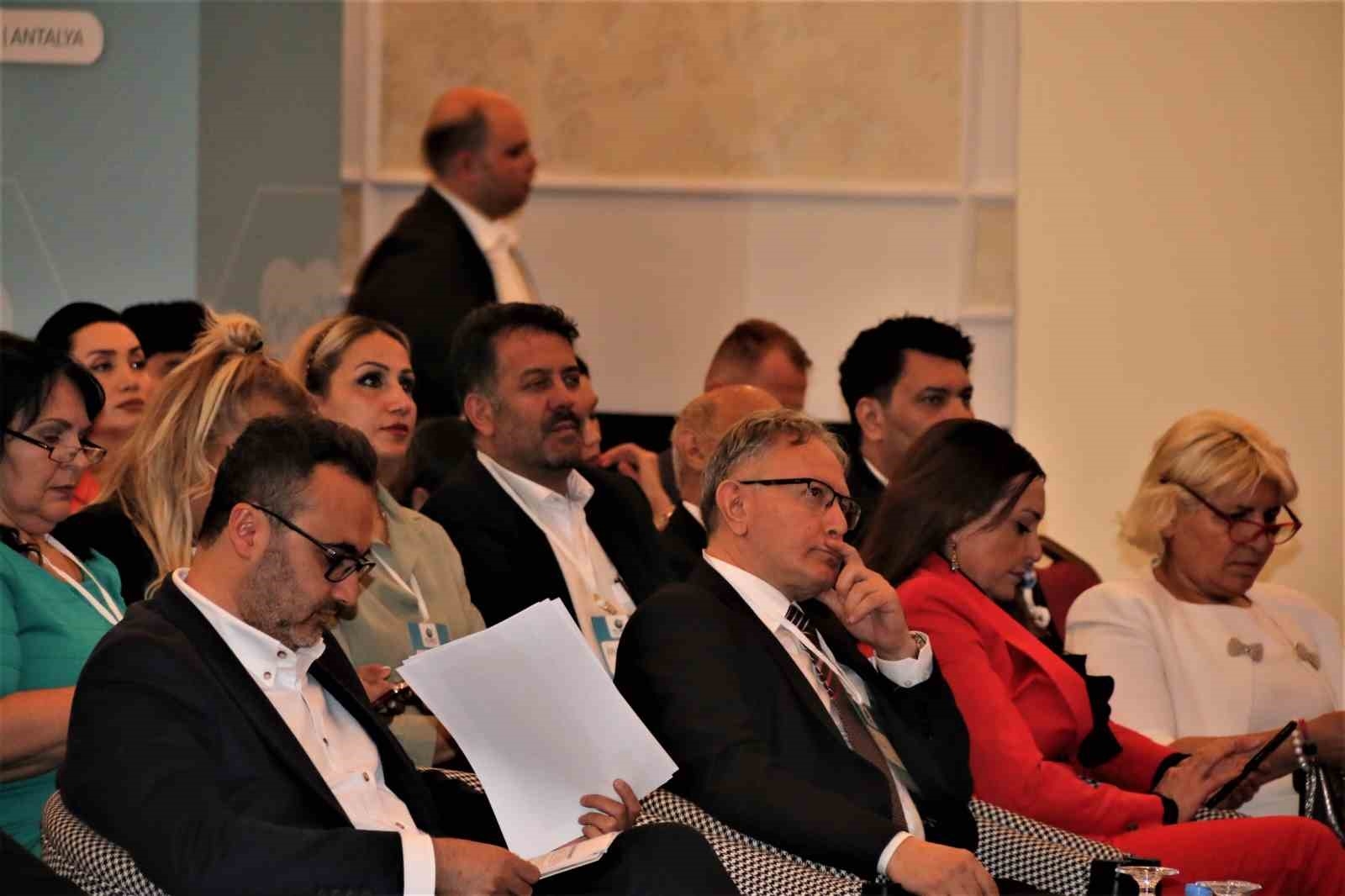 Sağlık turizmi geliri yıllık 10 milyar doların üstüne çıktı