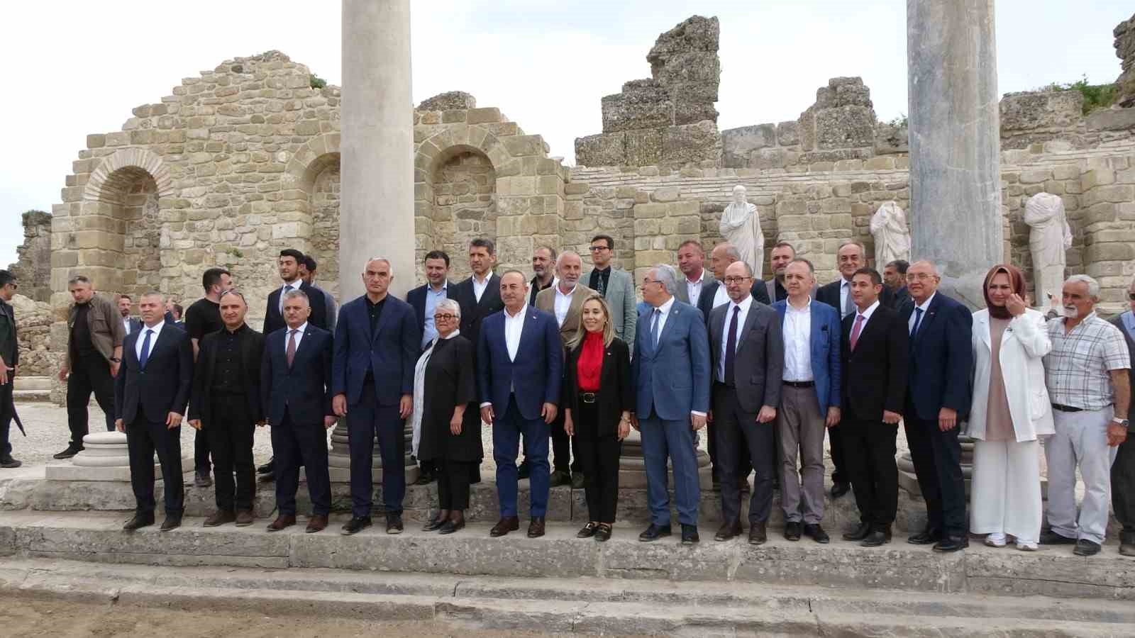Side Kültürel Miras Projesi Basın Lansmanı Side Antik Kenti'nde yapıldı