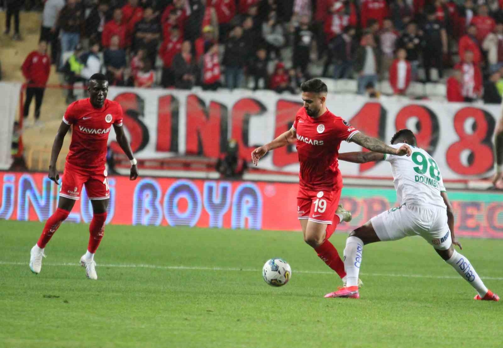 Spor Toto Süper Lig: Antalyaspor: 2 - Alanyaspor: 1