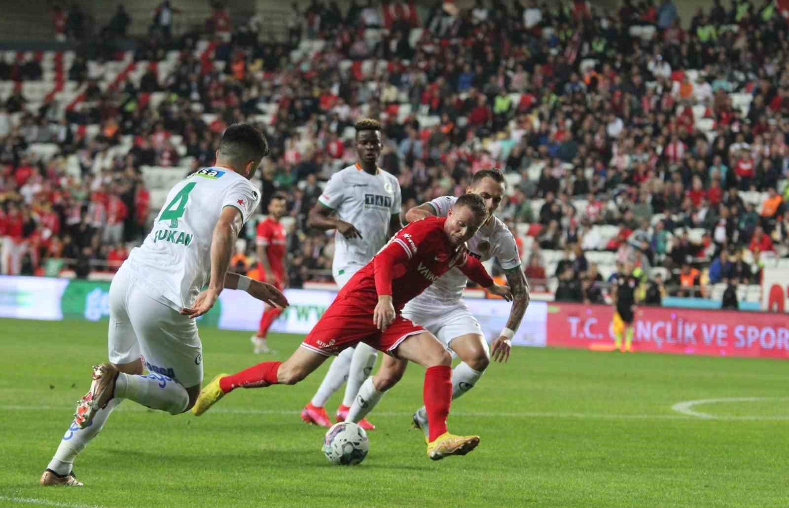 Spor Toto Süper Lig: Antalyaspor: 2 - Alanyaspor: 1
