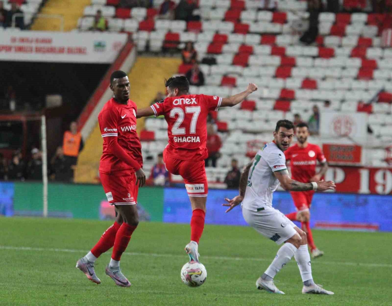 Antalyaspor: 3 - Alanyaspor: 1