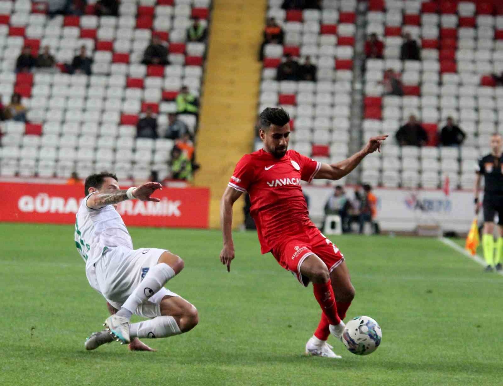 Antalyaspor: 3 - Alanyaspor: 1