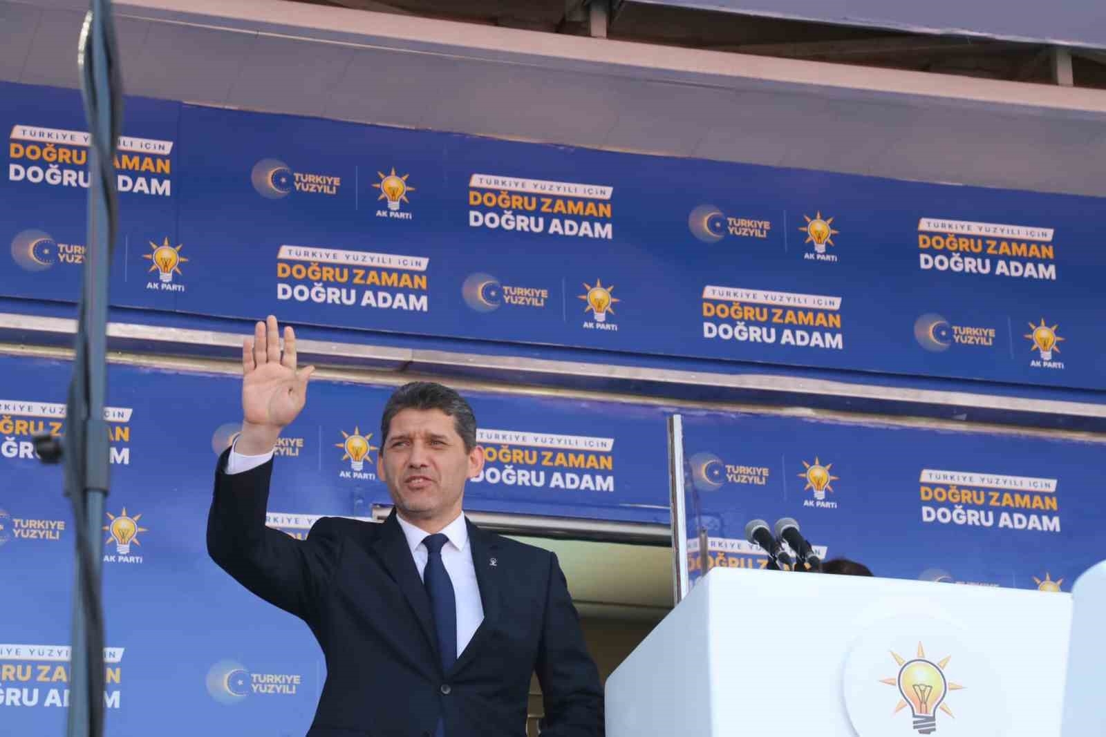 AK Parti İl Başkanı Çetin: "Seçim mitingi ile Antalya'da tarihi günlerden biri yaşandı"