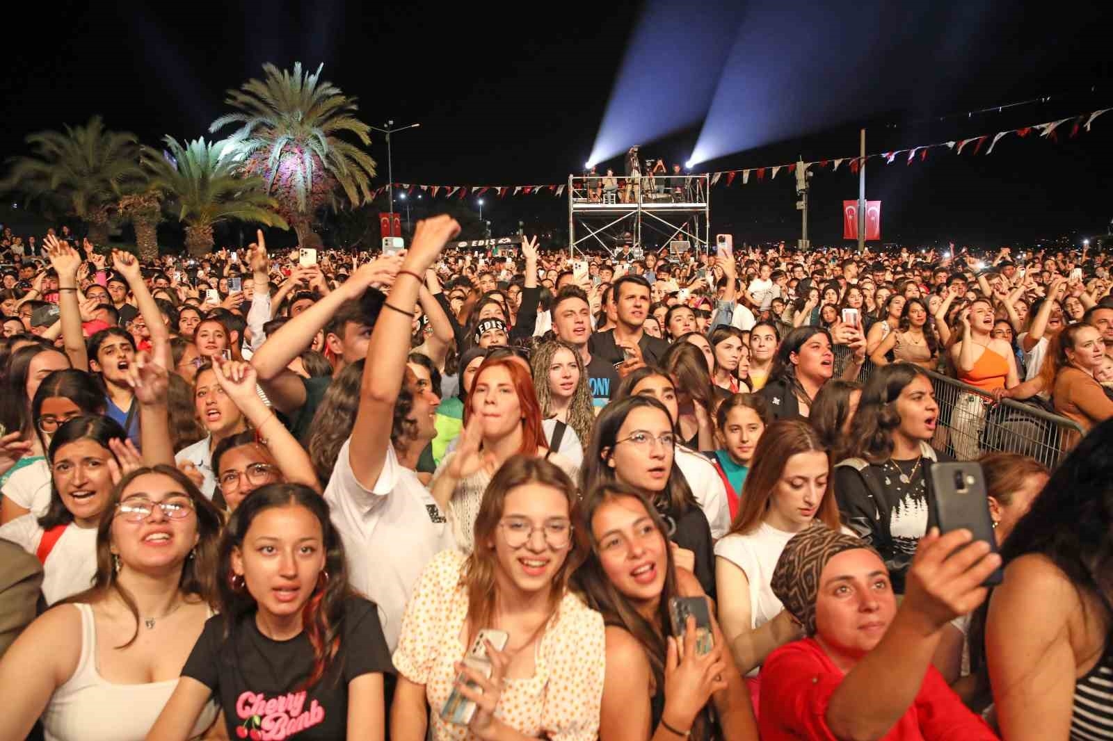 Alanya Belediyesi'nden 19 Mayıs kutlaması