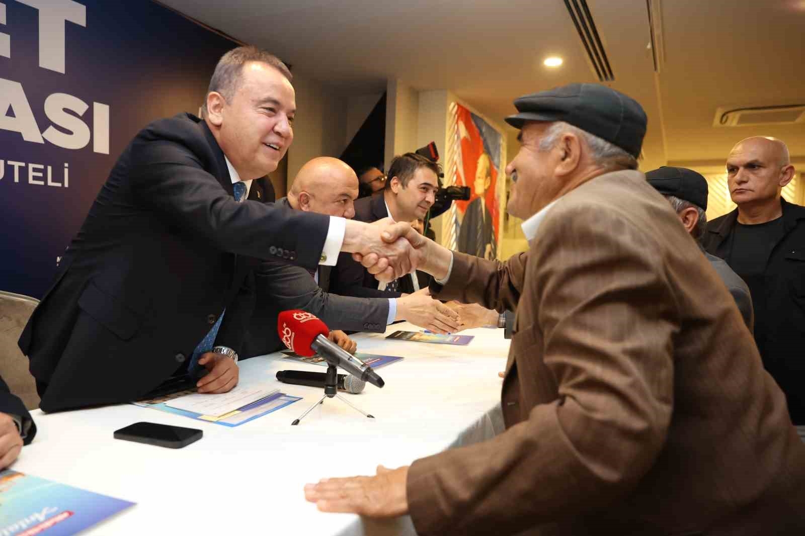 Başkan Böcek : "Korkuteli'ne kurulacak Sebze-Meyve Kurutma Entegre Tesisi 4 ayda tamamlanacak"