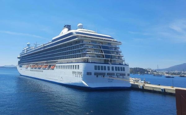 Bodrum'a denizden 1182 turist geldi