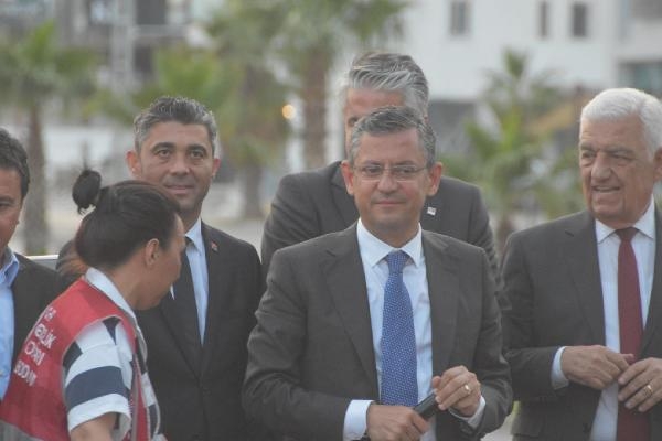 CHP'li Özel: Allah onun bin kere belasını versin