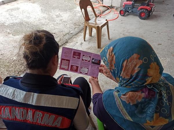 Erkeklere 'Kadına El Kalkamaz' eğitimi