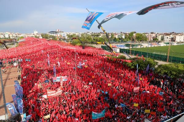 Kılıçdaroğlu: 'Acaba ne olur da biz iktidarı bırakmayız' diye arayış içindeler