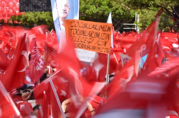 Kılıçdaroğlu: 'Acaba ne olur da biz iktidarı bırakmayız' diye arayış içindeler