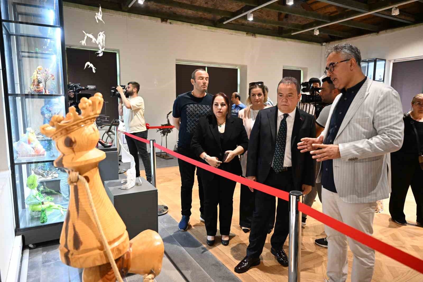 Başkan Böcek: "Gelecek nesillere temiz bir çevre bırakmak istiyoruz"