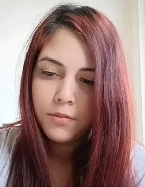 Domuzlara çarpan otomobilden fırlayan kadın, başka bir aracın altında kaldı