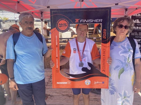 Down sendromlu Gökhan, açık suda 7 km yüzerek bir ilki gerçekleştirdi