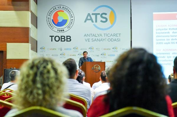 İş sağlığı ve güvenliğinin duayenleri ATSO'da buluştu
