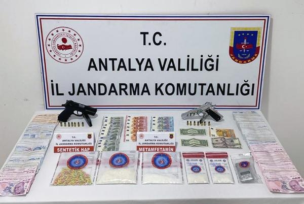 Jandarmadan uyuşturucu operasyonu