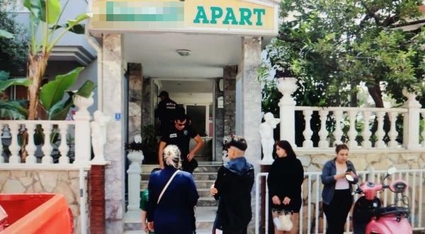 'Kiracılar çıkmayınca daireye biber gazı sıktı' iddiası; 5 kişi hastanelik oldu