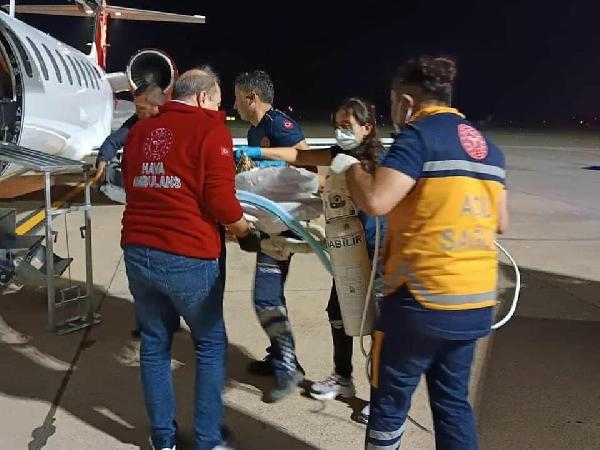 Minik çocuk kaynayan salça kazanına düştü !