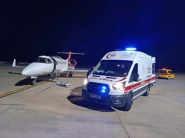 Minik çocuk kaynayan salça kazanına düştü !