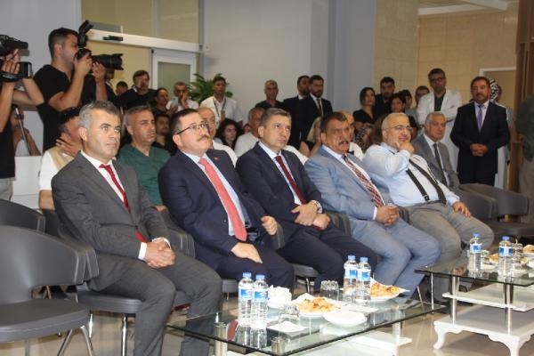 4'lü çapraz karaciğer nakli dünya tıp literatürüne girdi