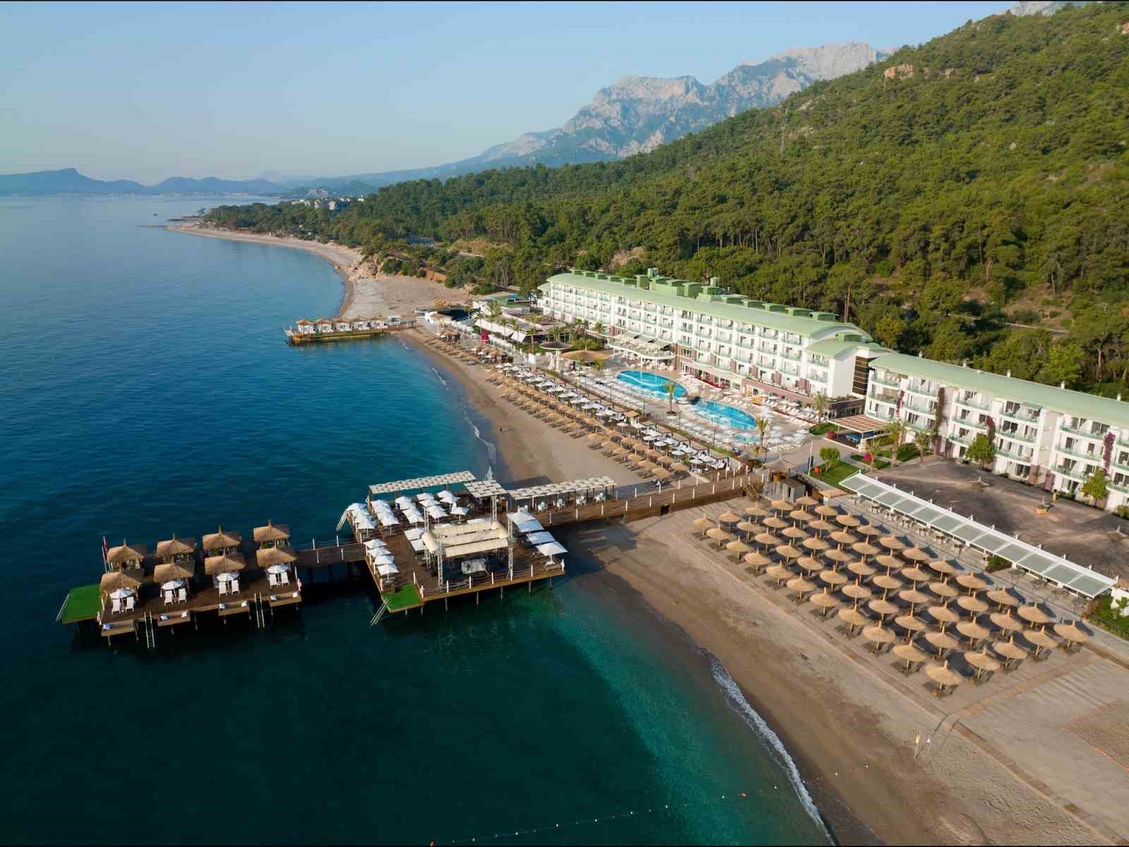 Corendon Tennis Club, Kemer'de kapılarını açmaya hazırlanıyor