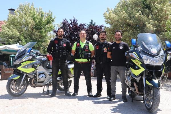 'Motosikletli sağlıkçılar' hayat kurtarıyor