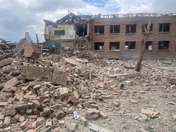 Rusya, Ukrayna'da okulu vurdu: 4 ölü, 11 yaralı