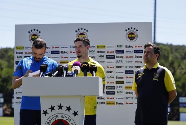 Ryan Kent: Şampiyonluklar kazanmak için uğraşan bir takıma gelmek istedim