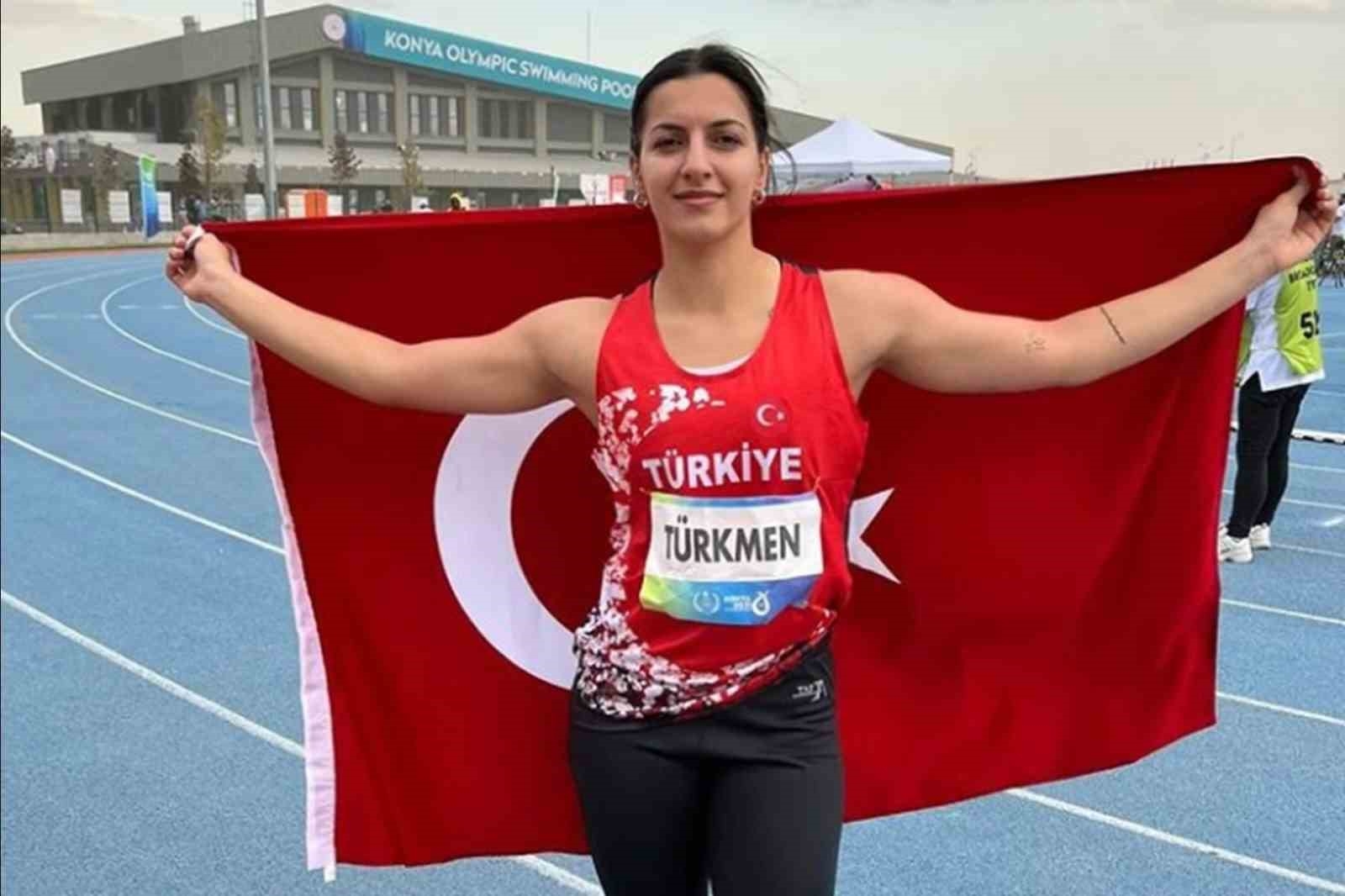 ALKÜ'lü milli sporcudan tarihi başarı