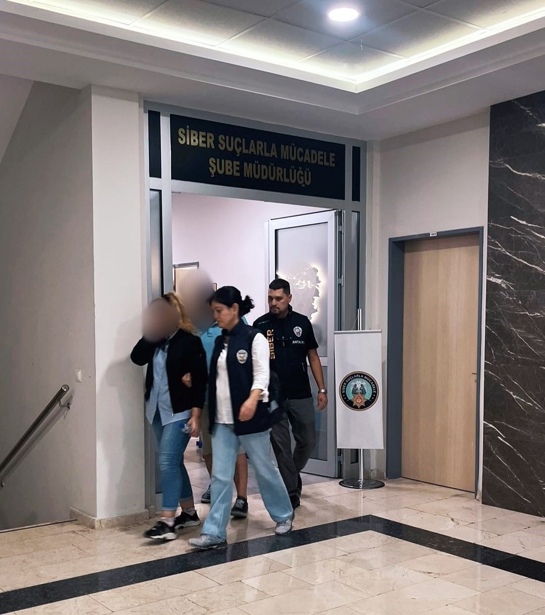 Antalya'da casus yazılım programlarıyla dolandırıcılık