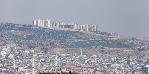 Antalya'da yüzde 76'ya ulaşan nem, bunalttı