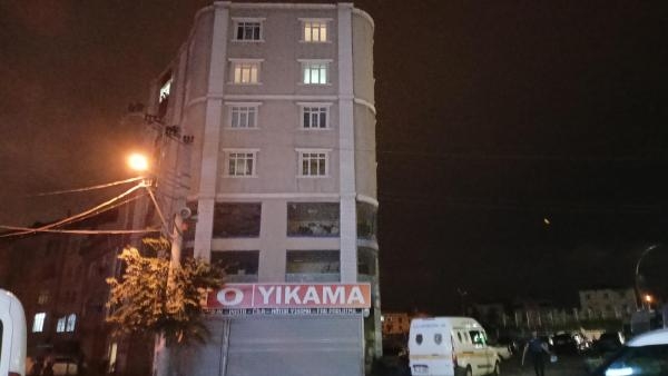 Apartmanın 6'ncı katından düşen Üveys yaşamını yitirdi