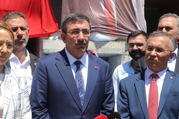 Cevdet Yılmaz: Bu yıl 1 trilyon lira kaynak deprem için harcanacak