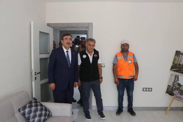 Cevdet Yılmaz: Bu yıl 1 trilyon lira kaynak deprem için harcanacak