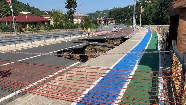 Heyelan sonrası hasar tespiti yapılıyor