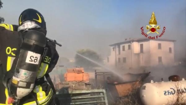 İtalya'nın Sardinya adasında orman yangını