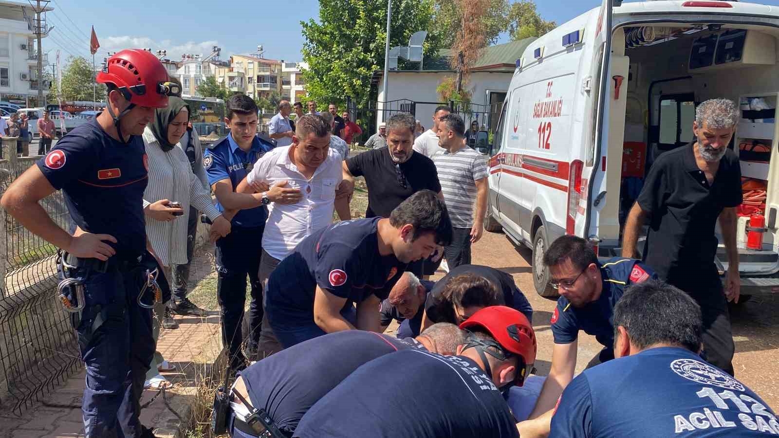 Kanalda elektrik akımına kapıldı, olay yerine koşan abisinin sorusu yürekleri dağladı