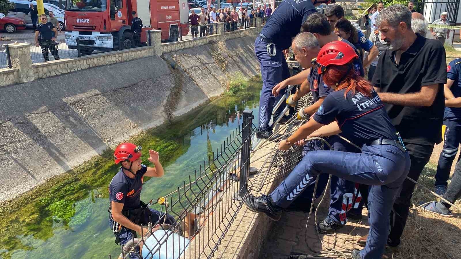 Kanalda elektrik akımına kapıldı, olay yerine koşan abisinin sorusu yürekleri dağladı