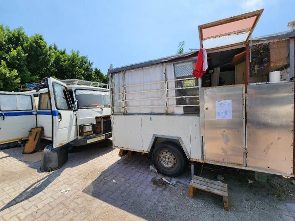 Karavancılara 'tahliye edin' tebligatı