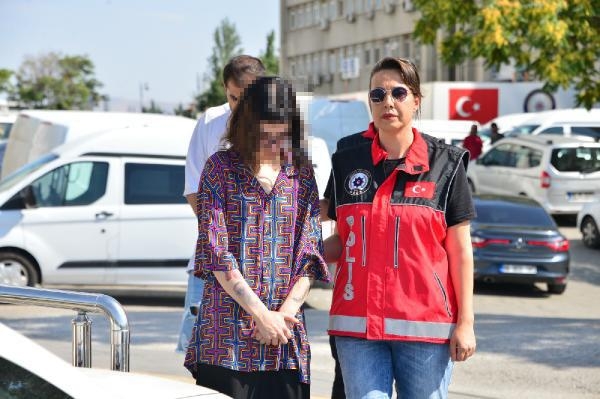 Kocatepe Camisi'nde tepki çeken fotoğraflarla ilgili hapis istemi