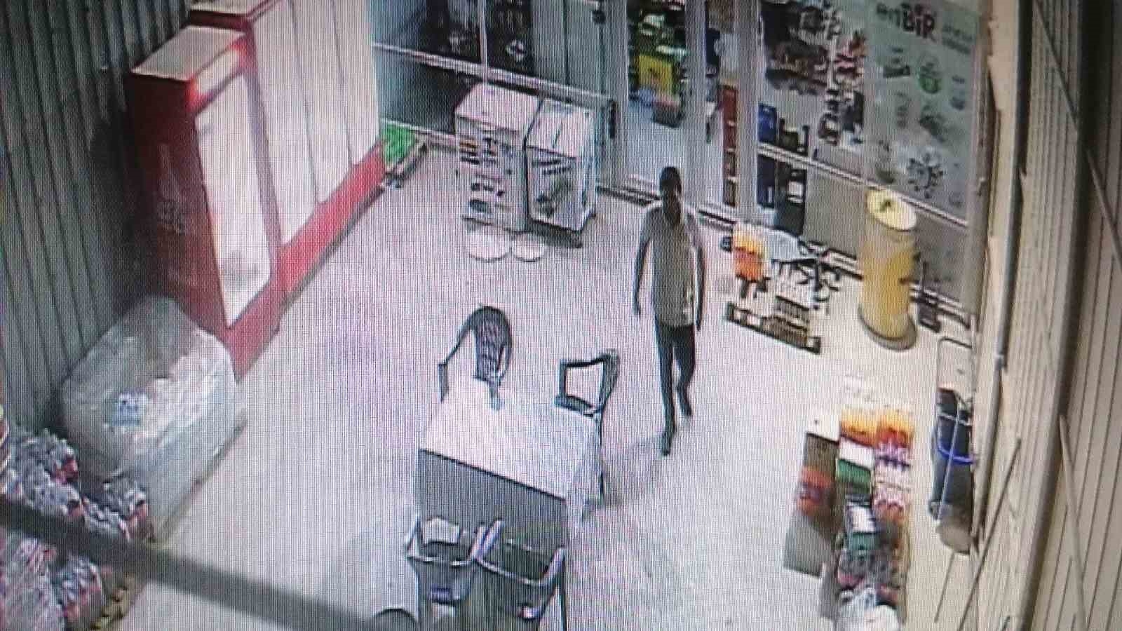 Lastikleri patlamış eski bisikleti bırakıp, 6 bin TL'lik son model bisikleti çaldı