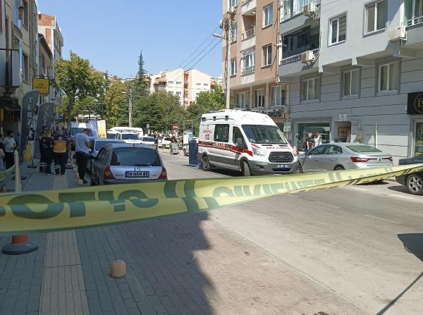 Sağlık sorunları nedeniyle tahliye edilen cinayet şüphelisi, öldürüldü