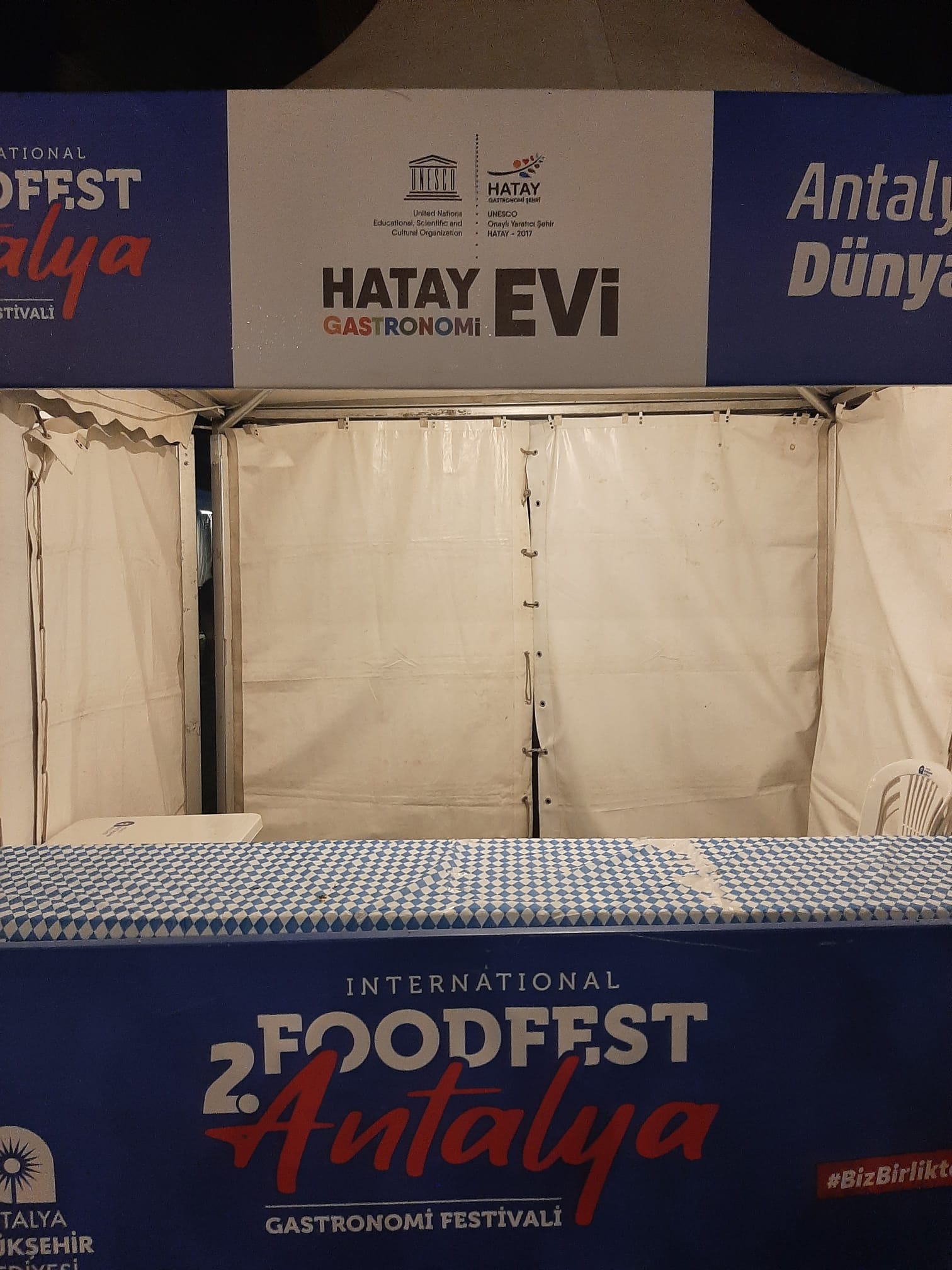 Hatay standı yürekleri burktu