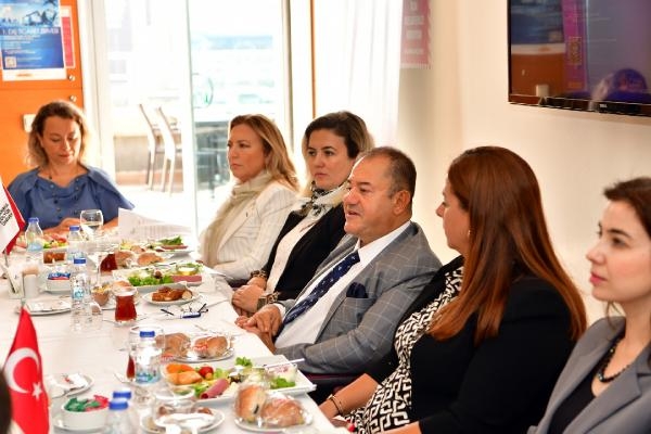1'inci Dış Ticaret Zirvesi'ne geri sayım başladı