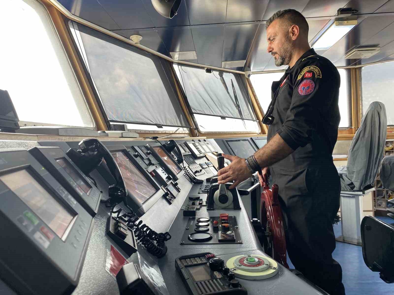 'Akdeniz Araştırma 1' gemisi Lübnan kara sularındaki balık ekosistemini araştıracak